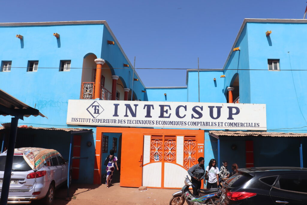 intec sup annexe hamdallaye ACI 2000